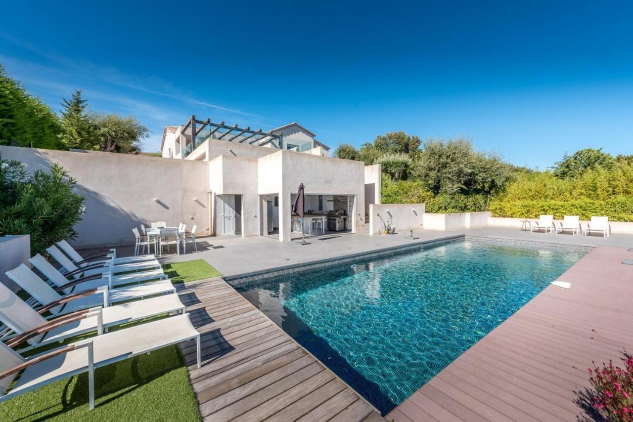 Vue Panoramique Sur La Baie De St Tropez Villa Les Issambres Exterior photo